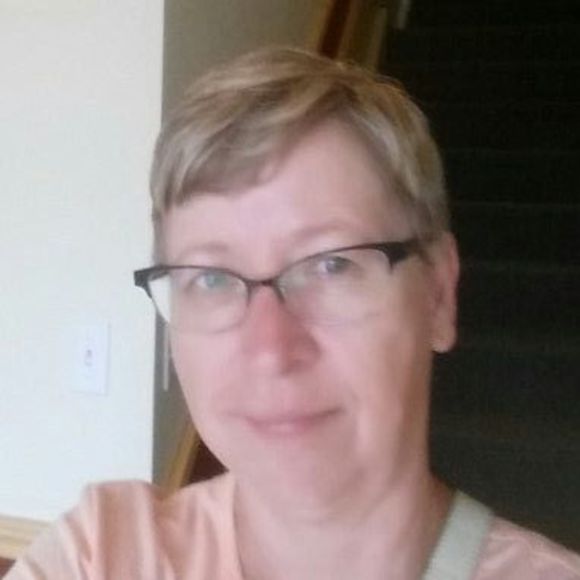 Meet your Posher, Karen - Picture 1 of 1